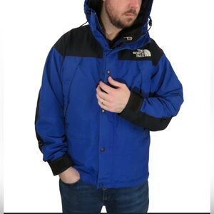 vintage The North Face 1990 Mountain Jacket, constructed with GORE-TEX